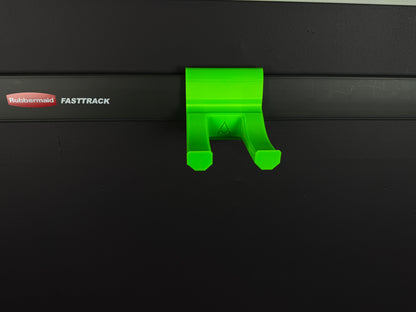 EGO Backpack Mount for Rubbermaid Fasttrack – Multi-Purpose Tool & Sprayer Holder