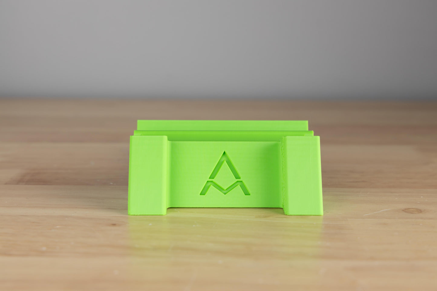 EGO Battery Holder for Slatwall | Proslat