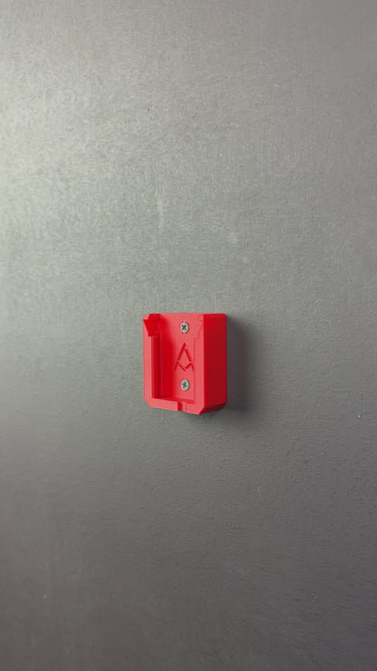 Milwaukee M18 Battery Holder | Bundle